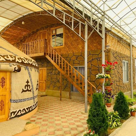 Guest House Amirhan Bokonbayevo Εξωτερικό φωτογραφία