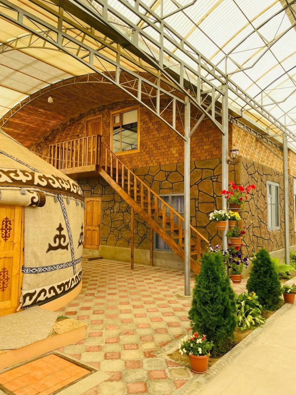 Guest House Amirhan Bokonbayevo Εξωτερικό φωτογραφία