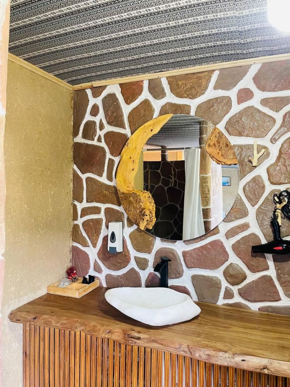 Guest House Amirhan Bokonbayevo Εξωτερικό φωτογραφία