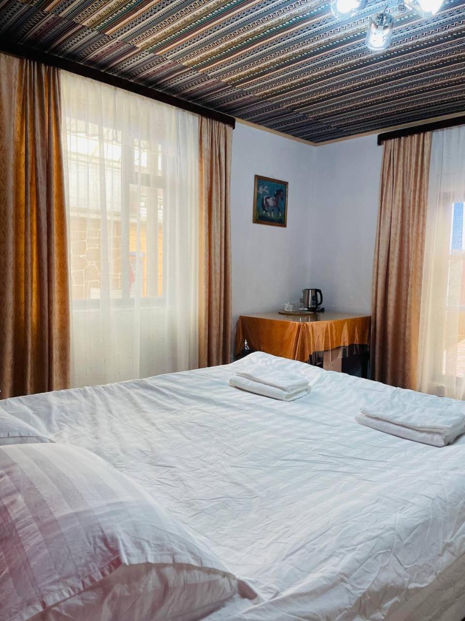 Guest House Amirhan Bokonbayevo Εξωτερικό φωτογραφία