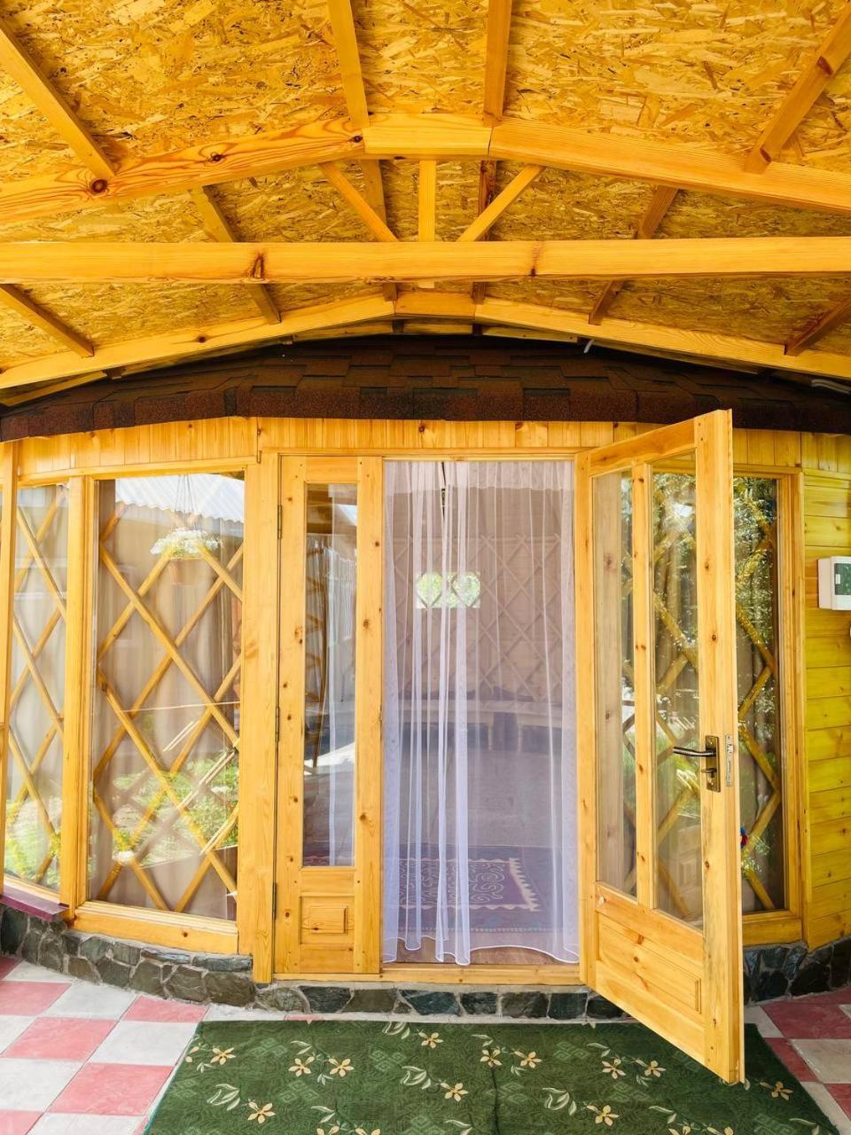 Guest House Amirhan Bokonbayevo Εξωτερικό φωτογραφία