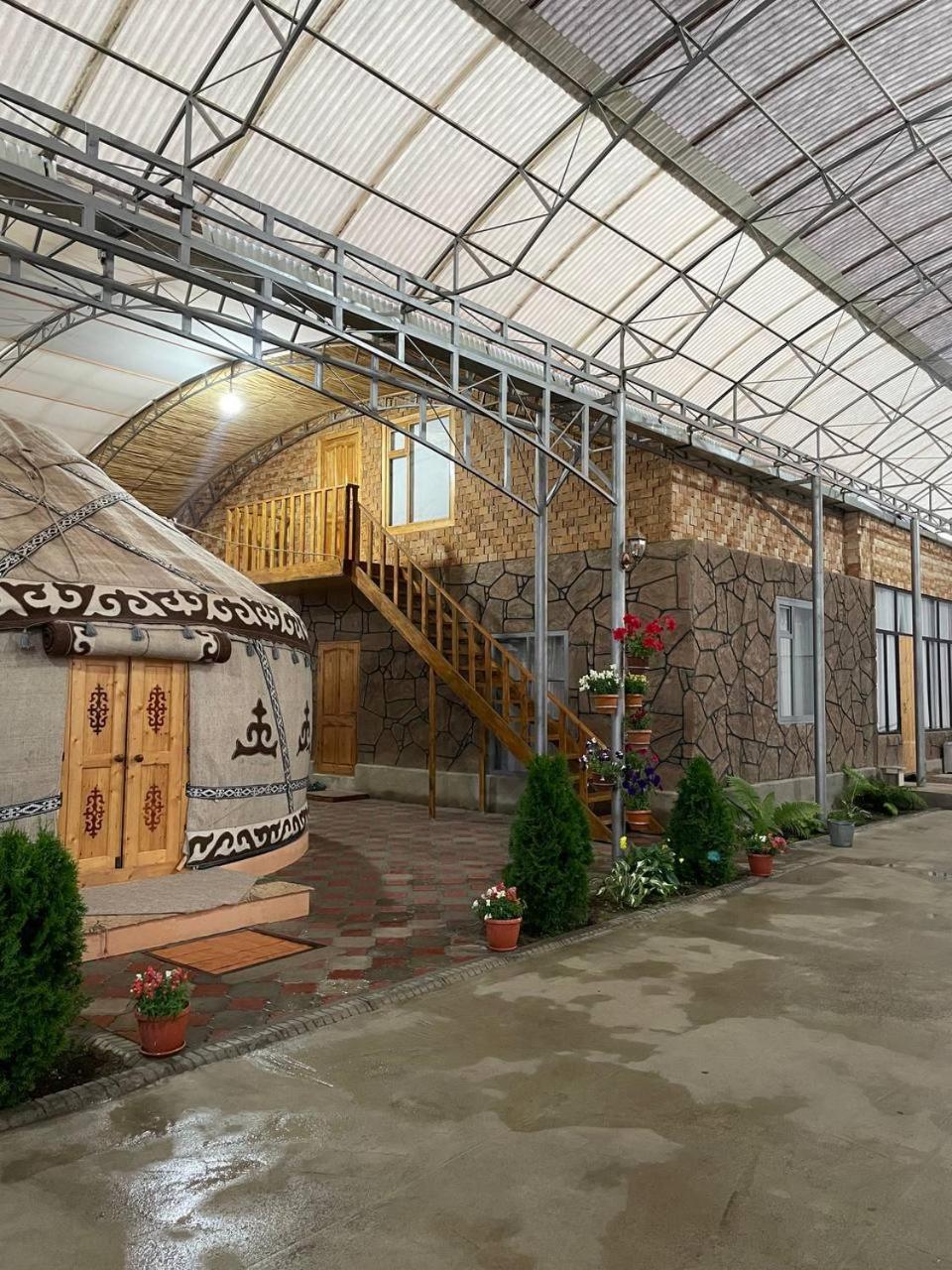 Guest House Amirhan Bokonbayevo Εξωτερικό φωτογραφία